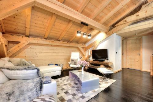 Immobilier De Montagne - La Collection - Champetre