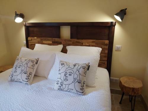 Hostal Les Jardins De Falgui�re