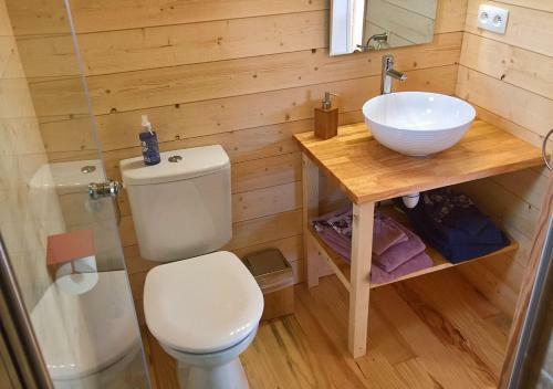 Hostal Roulottes Au Pied Du Vercors