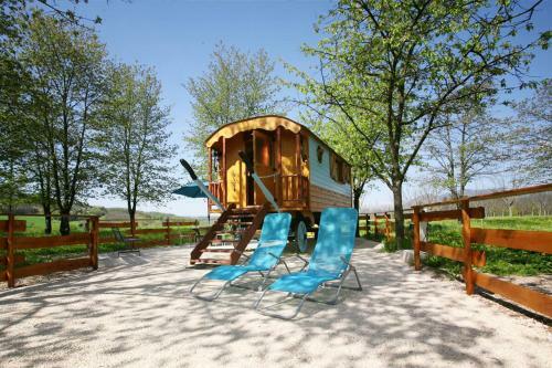 Hostal Roulottes Au Pied Du Vercors