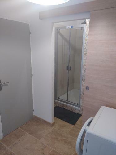 Apartamento Maison de Village Confortable Enti�rement R�nov�e
