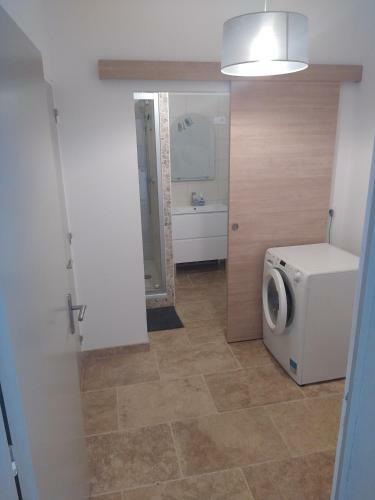 Apartamento Maison de Village Confortable Enti�rement R�nov�e