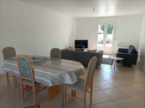 Hostal Agr�able Maison-g�te Proche Des Toutes Commodit�s