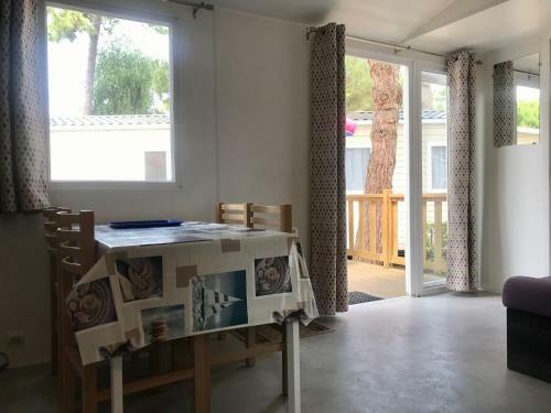 Mobilhome Plaisirs Et D�tentes ****