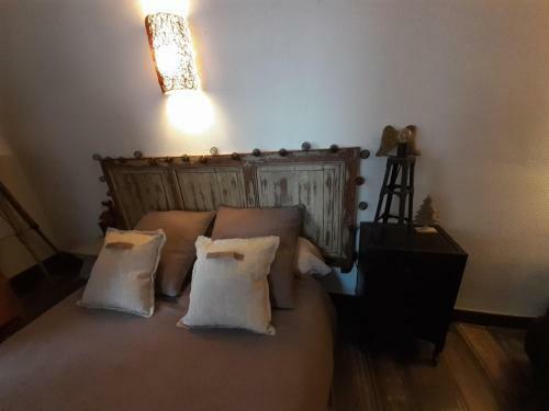 Maison Atypique Dans Cit� M�di�vale