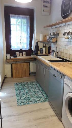 Maison Atypique Dans Cit� M�di�vale
