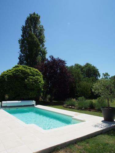 La Villa A Chateau Franc-daut Sleeps 6