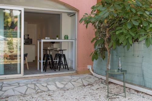 Apartamento Joli Studio Avec Jardin Bord De Mer