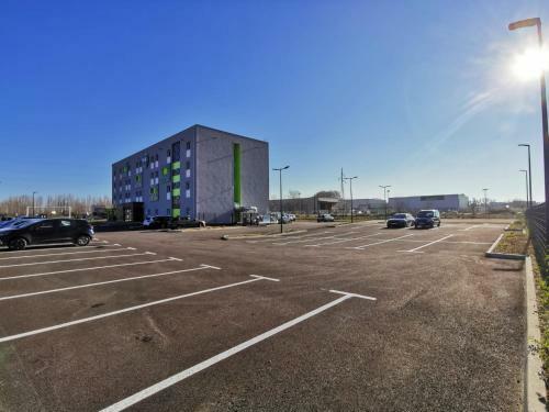 B&B Hotel Saint-martin-de-crau Alpilles Camargue