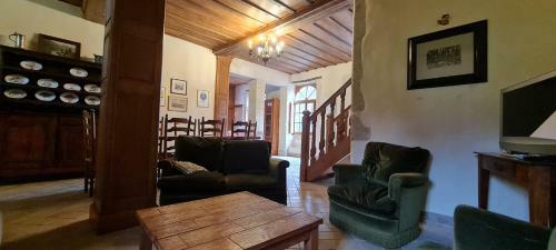Le Manoir De Damigny Yourhosthelper