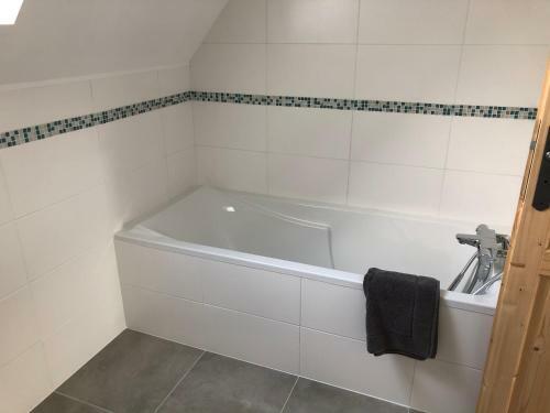Hostal Gite 4 Places, Le Domaine De La Vall�e