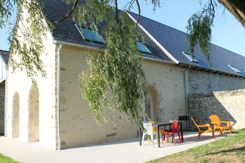 Hostal Gite 4 Places, Le Domaine De La Vall�e