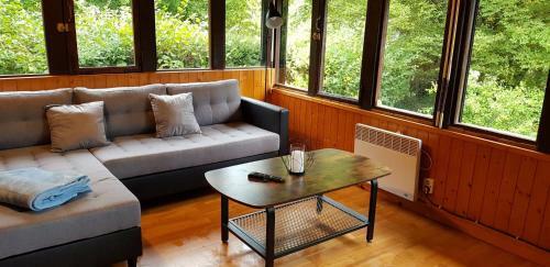 Le Chalet Du Lac de Chaume�on Au Coeur Du Morvan