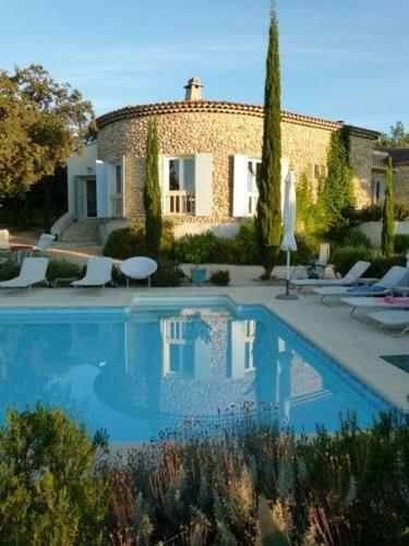 Hostal La Fontaine Au Loup