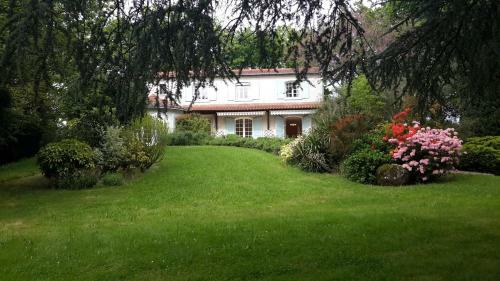 Bed & Breakfast Domaine De La Petite Salamandre