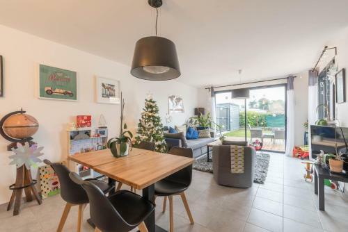 Maison Neuve � 5 Minutes Des Commerces