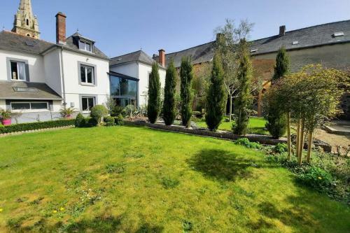 Maison Jeanne (Proche B�cherel Pour 14 Personnes)