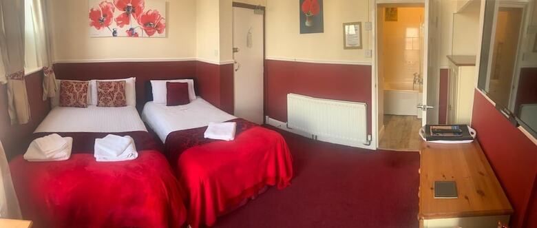 Hostal All Seasons Guest House