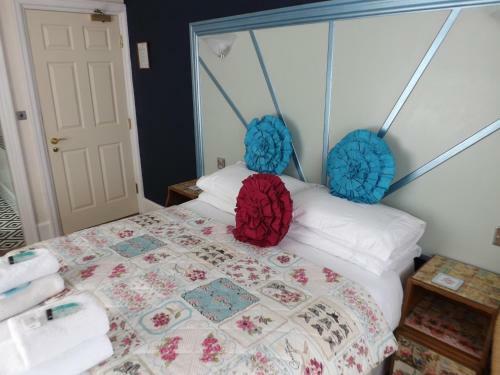 Hostal The White Lodge