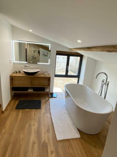 Hostal Le Domaine Reine Sully