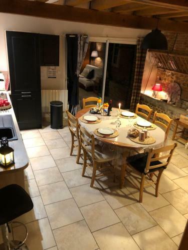 Gite La Ferme Du Mahiel C�t� La Grande �table