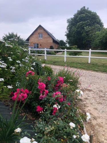 Gite La Ferme Du Mahiel C�t� La Grande �table