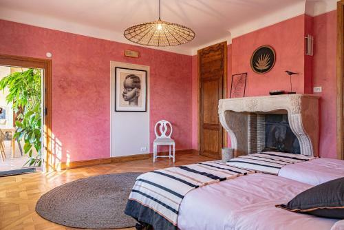 Gites Des Nymph�as Provence