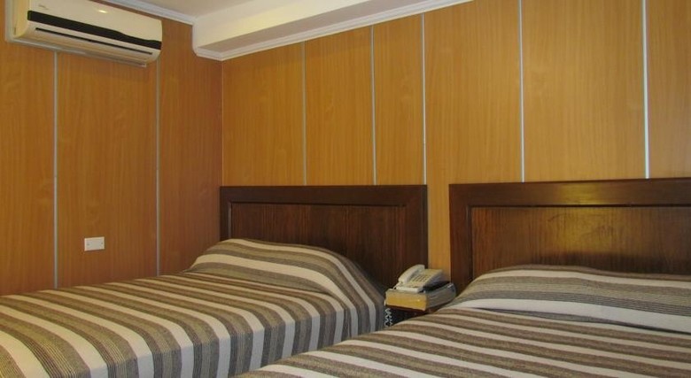 Hotel Roma Plaza