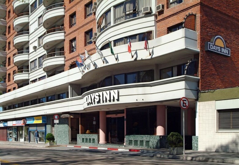 Hotel Days Inn Montevideo