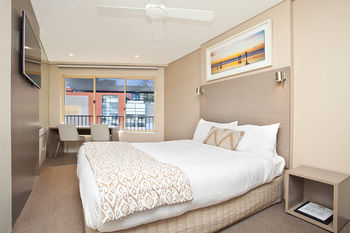 Manly Paradise Motel & Apartments