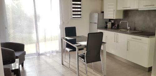 Bed & Breakfast � Zen Suite