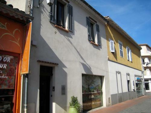 Apartamento Stellahome - La Petite Cour