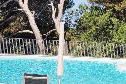 Apartamento Bright Apt With Terrace In Saumane De Vaucluse