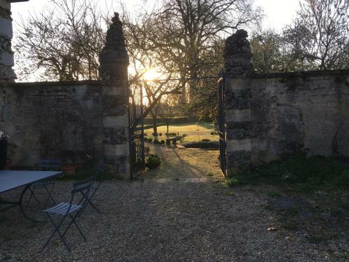 Maison D'h�tes Chandon De Briailles