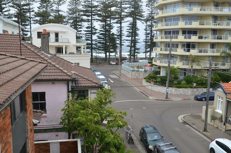 Hostal Manly Guest House