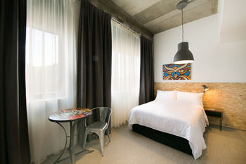 Hotel The Urban Newtown