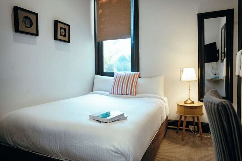 Hostal Cremorne Point Manor