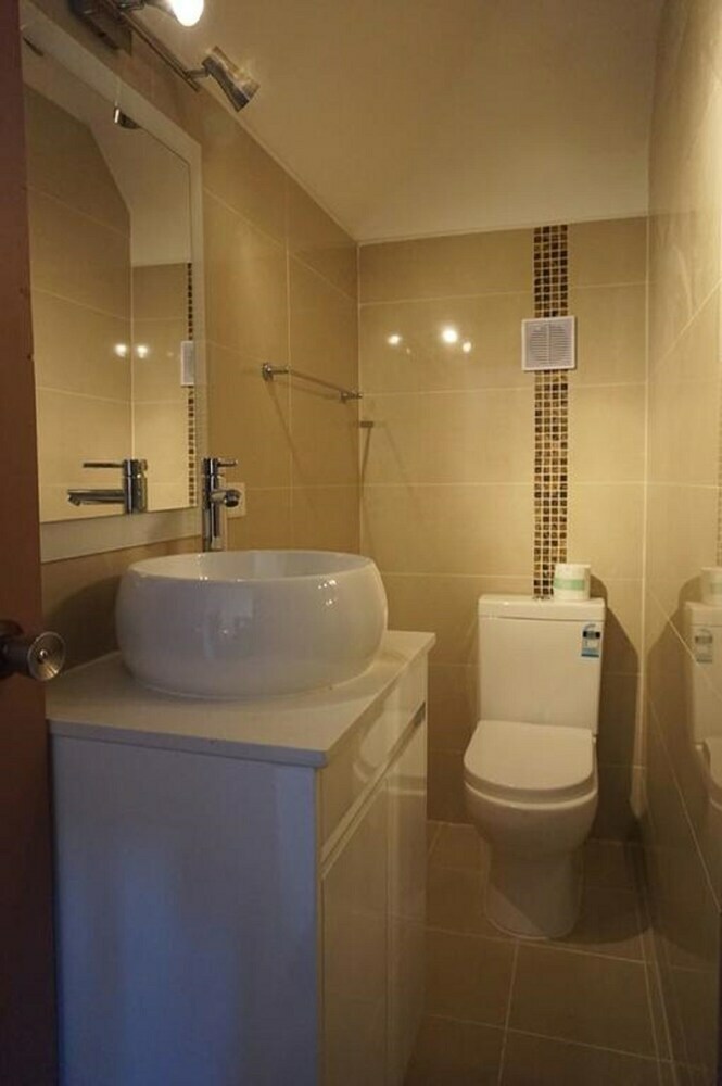 Sydney Wattle Hotel