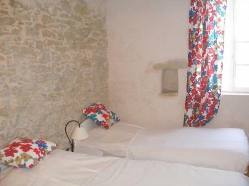 Pastel Au Mas D'escampette