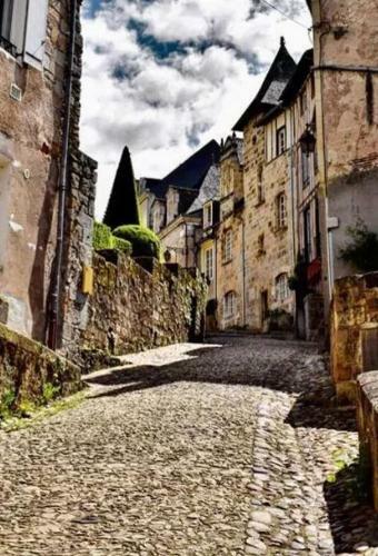 Maison Sans Vis � Vis Dans Centre Historique