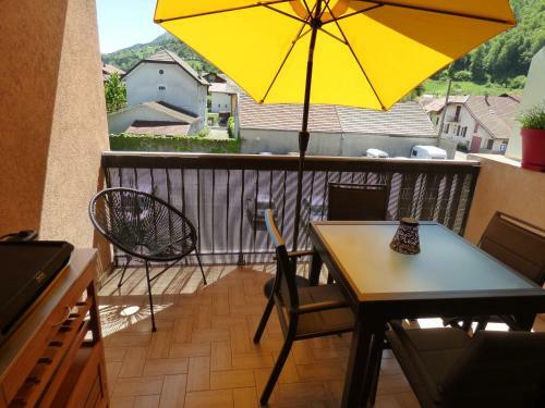 Apartamentos Agr�able 2 Pi�ces Au Coeur De Th�nes