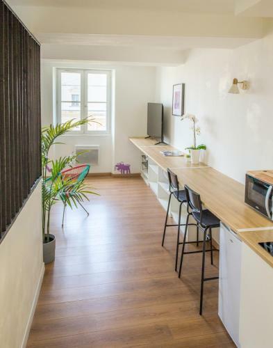 Apartamento Studio Avec Vue - Centre Ville - Pop- Wifi- Anatole