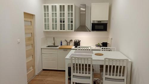 Apartamento Studio Neuf Climatis� Avec Terrasse (n.4)