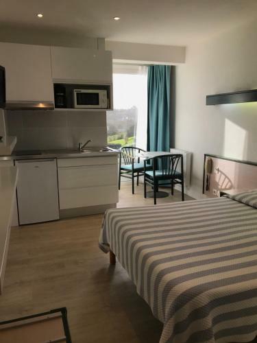 Apartamento Studio Piscine Et Vue Mer
