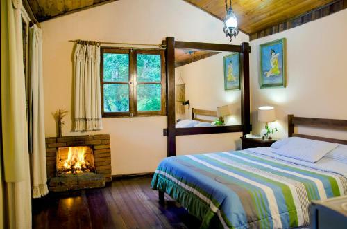 Hostal Meson Santa Clara Hotel