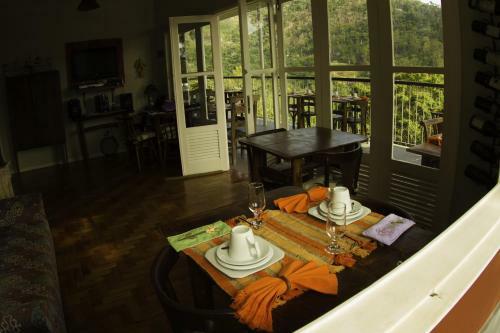 Hostal Pousada Alto Itaipava