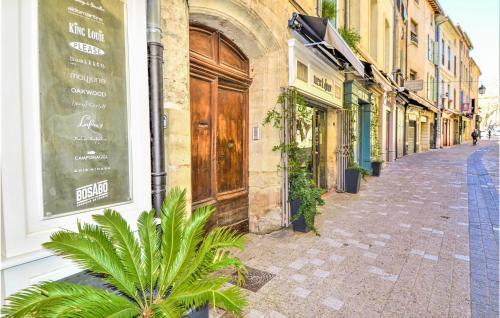 Nice Apartment In Uz�s With Wifi And 1 Bedrooms