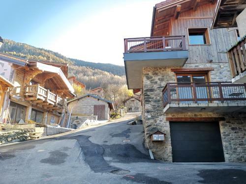 Maison De Village Au Pied Des 3 Vall�es