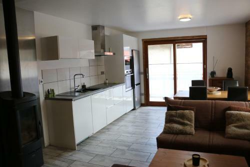 Maison De Village Au Pied Des 3 Vall�es
