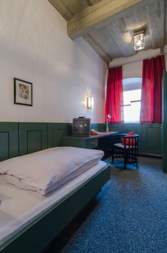 Hostal Gasthof Goldene Krone